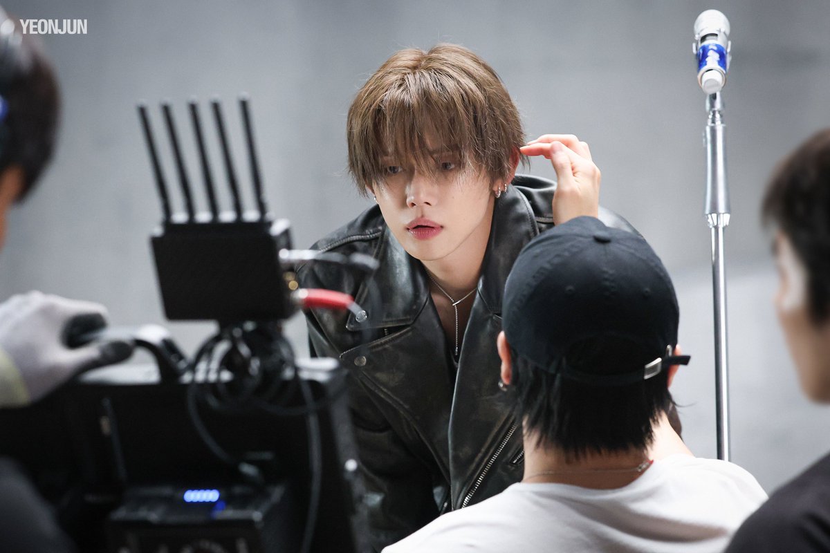 archivezzn's tweet photo. [260904] 'Fxxking Star' MV Sketch

#YEONJUN #연준 https://t.co/bomkGlfN4o