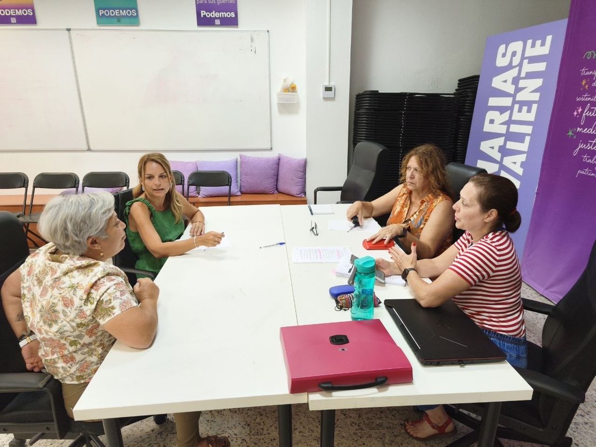 infoNCanarias's tweet photo. Podemos llevará al Congreso el bloqueo de 3.000 viviendas de VISOCAN

https://t.co/sLhQ7See6p https://t.co/OTcIljoHSc