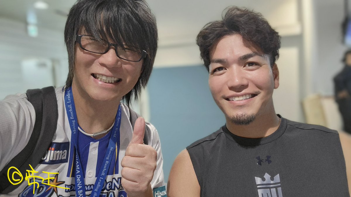 moriax291's tweet photo. ハマスタバトル備忘録♪
大の仲良し横浜DeNAベイスターズと侍ジャパンのブルペンを支えるジョーこと髙城俊人♪　　＃森川智之　＃横浜DeNAベイスターズ　＃侍ジャパン　＃アクセルワン https://t.co/dRzeN4bdiQ