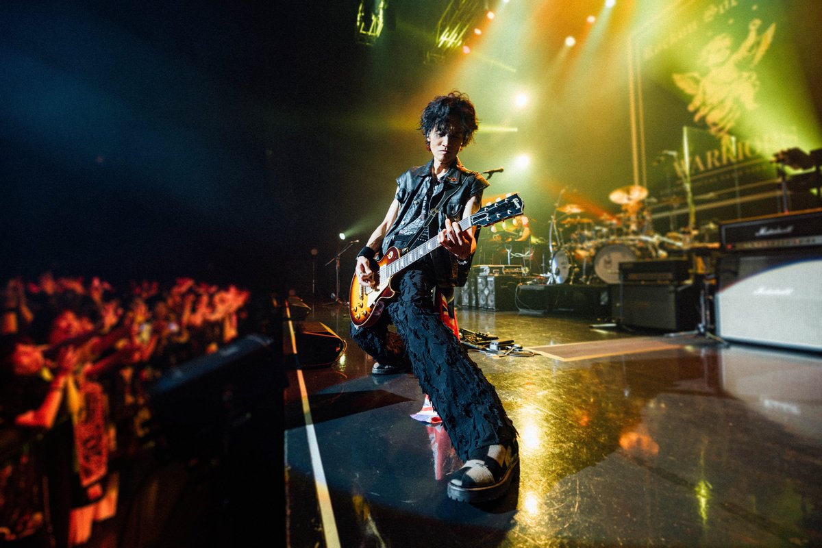 OngakuPia's tweet photo. Rockon Social Club
全国ツアー『WARRIORS』開幕🔥

男闘呼組セルフカバー曲「DAYBREAK」「Midnight Train」など披露

11週連続先行配信ジャケットも一挙公開
https://t.co/wSCTp5R1ib

#RockonSocialClub #男闘呼組 https://t.co/IxSmDLcM7P