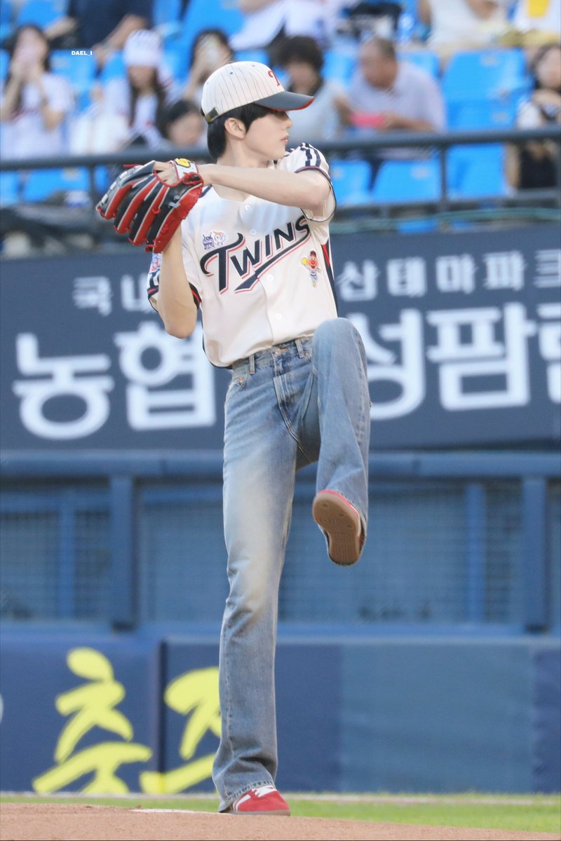 dael_i_423's tweet photo. 260904 #지성 #JISUNG #NCTDREAM https://t.co/HaPnVow3oz