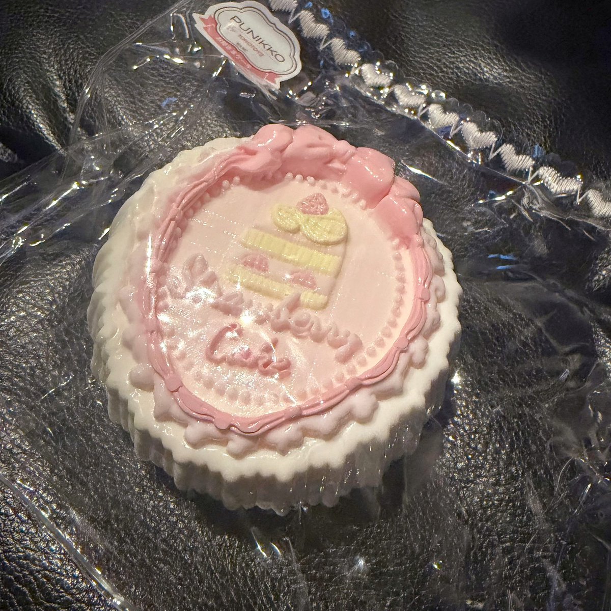 kanaco_kinaco's tweet photo. お姫さまケーキ👸🏻ෆ⸝⸝꙳

本当にかわいすぎるт т

#punikko #TOKOTOYZ 
#ぷにっこ #スクイーズ https://t.co/moUp119nKd