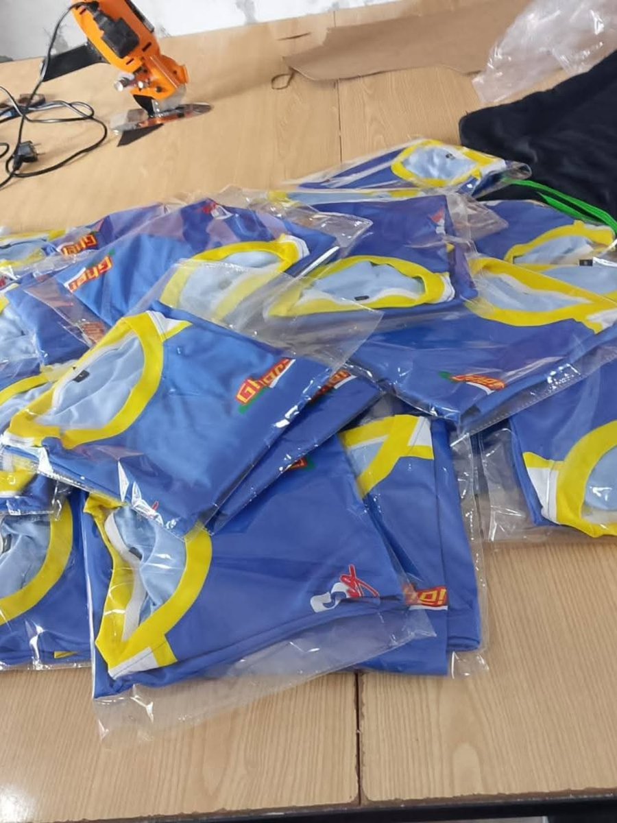 AlyseIrishpv's tweet photo. Order customized team shirts from us at reasonable prices. Available for frisbee, handball, soccer, rugby, hockey, volleyball, basketball, wrestling, and more. https://t.co/iG2vE2zzIa