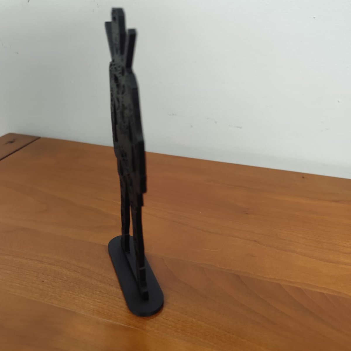 SelmaGuiles's tweet photo. Demon Slayer wall decoration 
Width 8 cm Height 19 cm 
Beautiful wall decor inspired by Demon Slayer! €4 
Lightweight, easy to hang—perfect for anime and manga fans https://t.co/S3nThpx4Xf