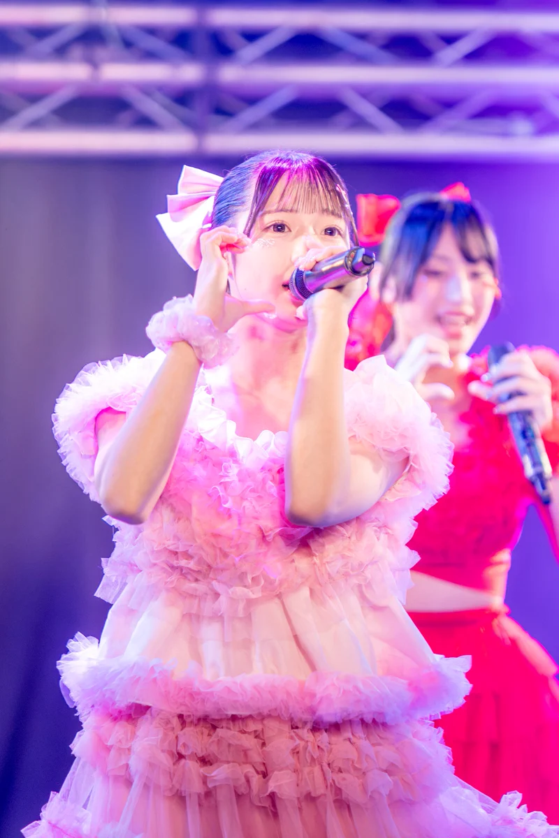 ピアス　ガラスドーム　ハート　ビジュー　ピンク　夜　光る　夏　ライブ　コンサート とくしょう on X: 