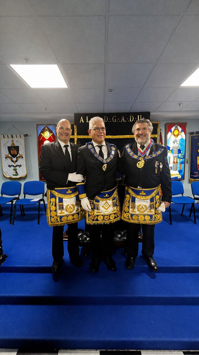 GranLogiaEspana's tweet photo. El pasado 2 de septiembre tuvo lugar, en la sede de la @GranLogiaMadrid la instalación del R.G.M. Provincial de Madrid, Óscar Rodríguez Luna. A la ceremonia asistieron oficiales de la #GLE, Provinciales y Hermanos. https://t.co/miOQWhJv8N