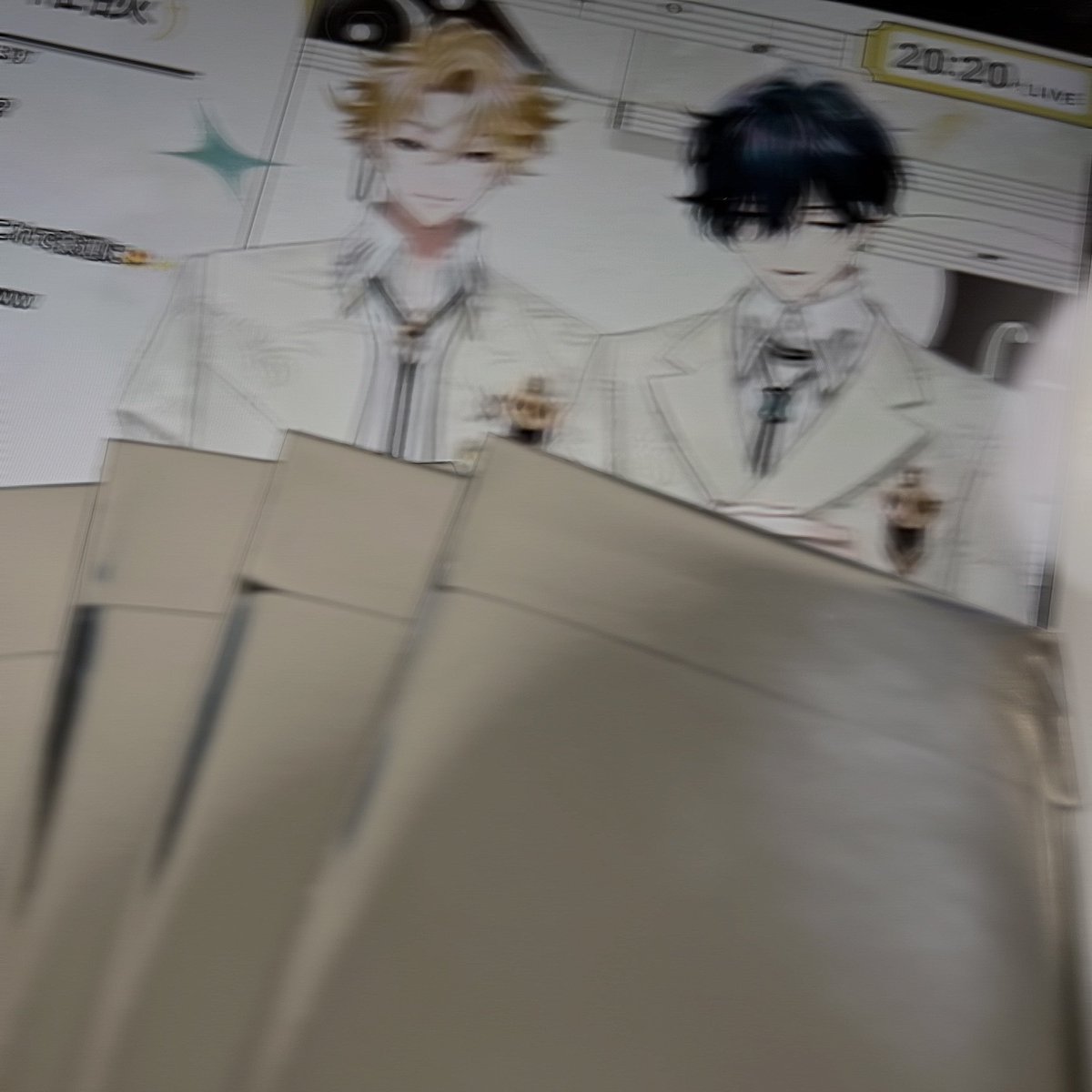 3izj6's tweet photo. やまだ、念じながら開けるよ https://t.co/WGZgpeL8F4