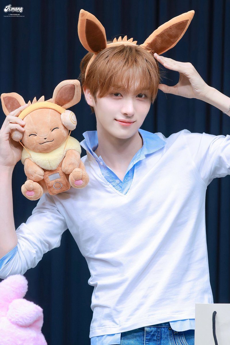 my0catboy's tweet photo. 춘브이: 영재 이브이라는 뜻
춘브이 지지하실 분 ♡ https://t.co/xK8hiSMvei