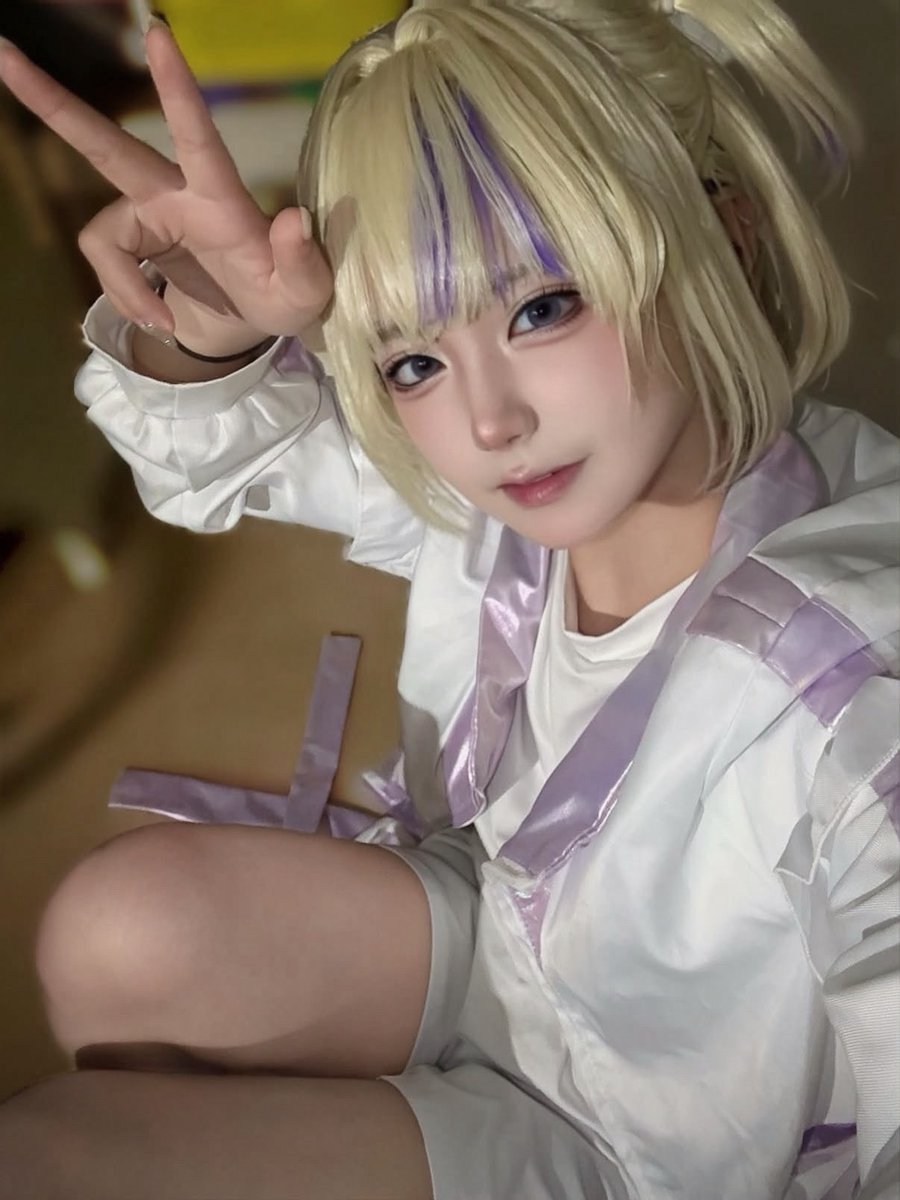 oOon6s's tweet photo. #cos #hololive https://t.co/n6ek2a86c6
