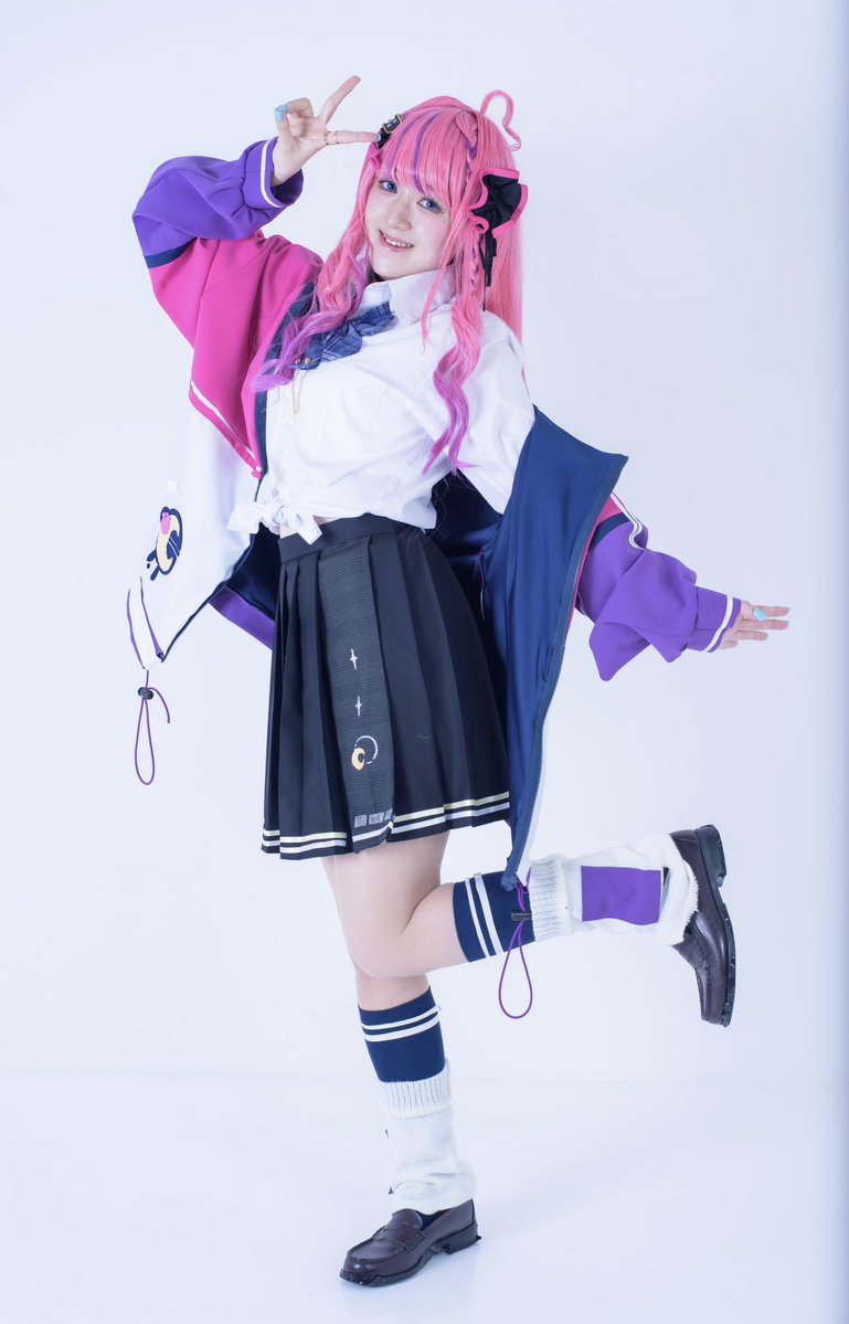 hn_cs82's tweet photo. ⚠︎︎Cosplay
🌈🕒/🧸🌙

ちょ〜かわいいっしょ！？💖

photo:@konekoneteacher 様 https://t.co/TK0X5gH01i