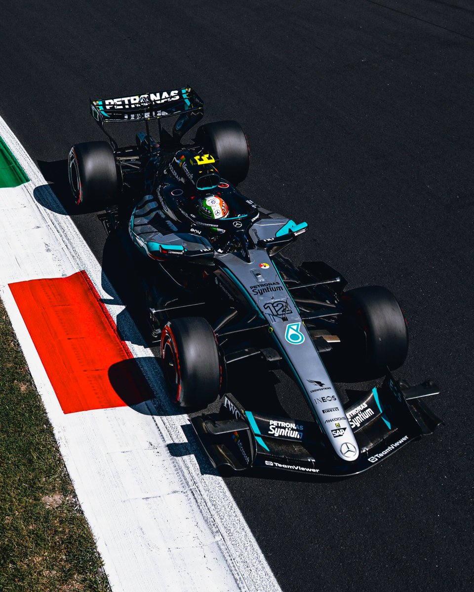 MercedesAMGF1's tweet photo. First laps on home soil for Kimi, and a strong session from George 👊 https://t.co/sQXw86r0Dq