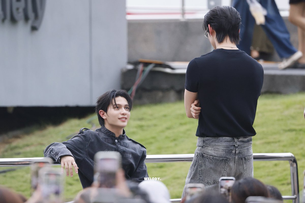 _welody's tweet photo. 260904 @Williamjkp1 @EstRvp 

𝐌𝐲 𝐟𝐚𝐯𝐨𝐫𝐢𝐭𝐞 𝐜𝐚𝐦𝐩𝐮𝐬 𝐜𝐨𝐮𝐩𝐥𝐞💓

#WEรวมพลชาวรักบ้า 
#WilliamEst #วิลเลี่ยมเอส https://t.co/zX6gMIoRoo