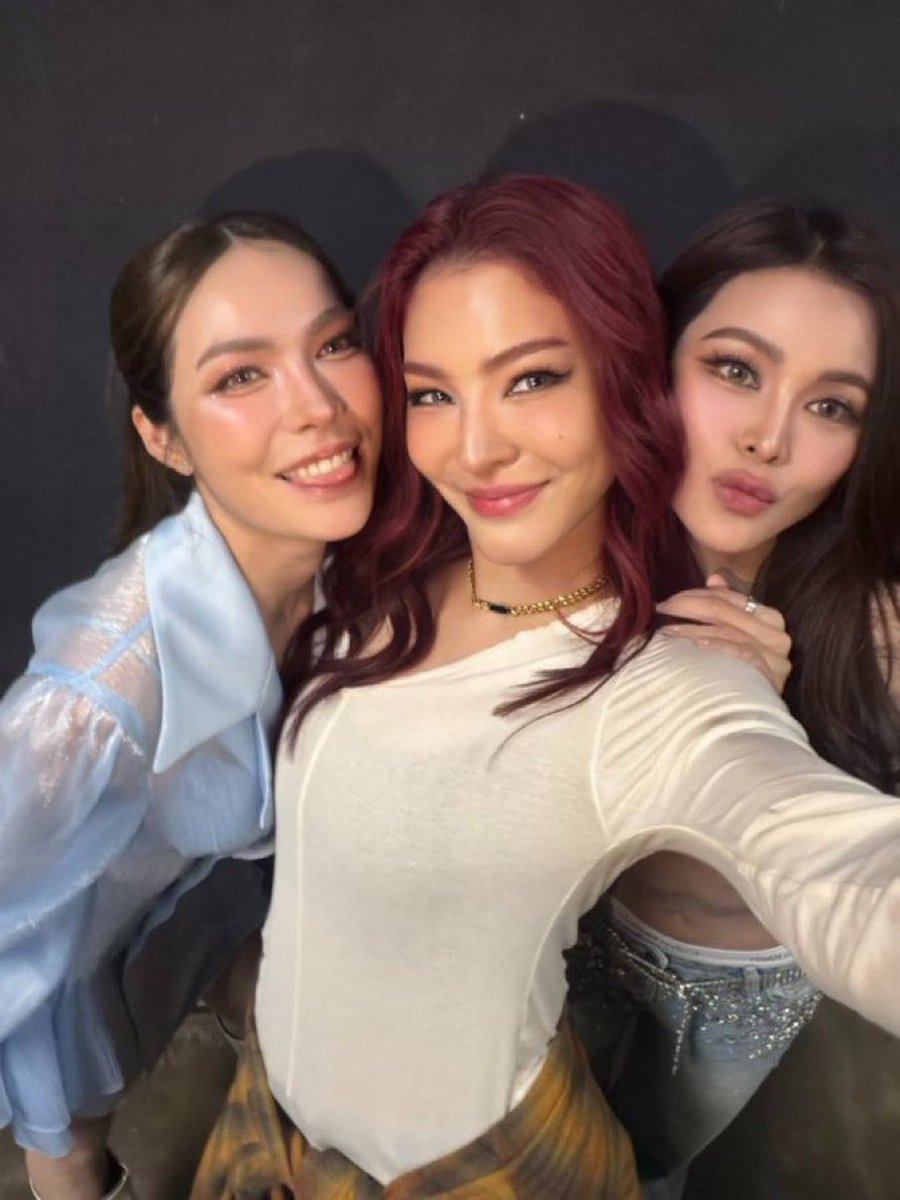 _alifyou7's tweet photo. เรฟในหัวตอนอ่านถอนของ🙂‍↔️ https://t.co/aJapnidnYb