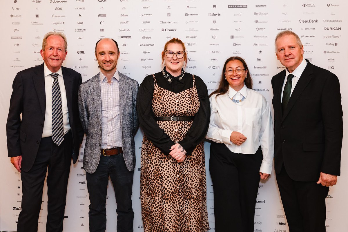 graphcoreai's tweet photo. Graphcore has received a 2026 Fast Payer Award from Good Business Pays!

Paying suppliers promptly is a practical way to treat the businesses we work with fairly.

Well deserved recognition for our Accounts Payable team.
#PayDontDelay https://t.co/wCpIy5moKV