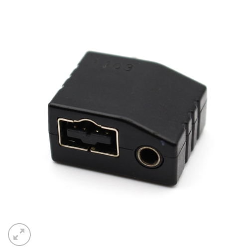 Parasite159's tweet photo. @ardnin_ Reminds me of the GBA SP, where the official Nintendo adapter was the same in-line cable; the better option was a 3rd party pass-through design https://t.co/cVE49OODSl