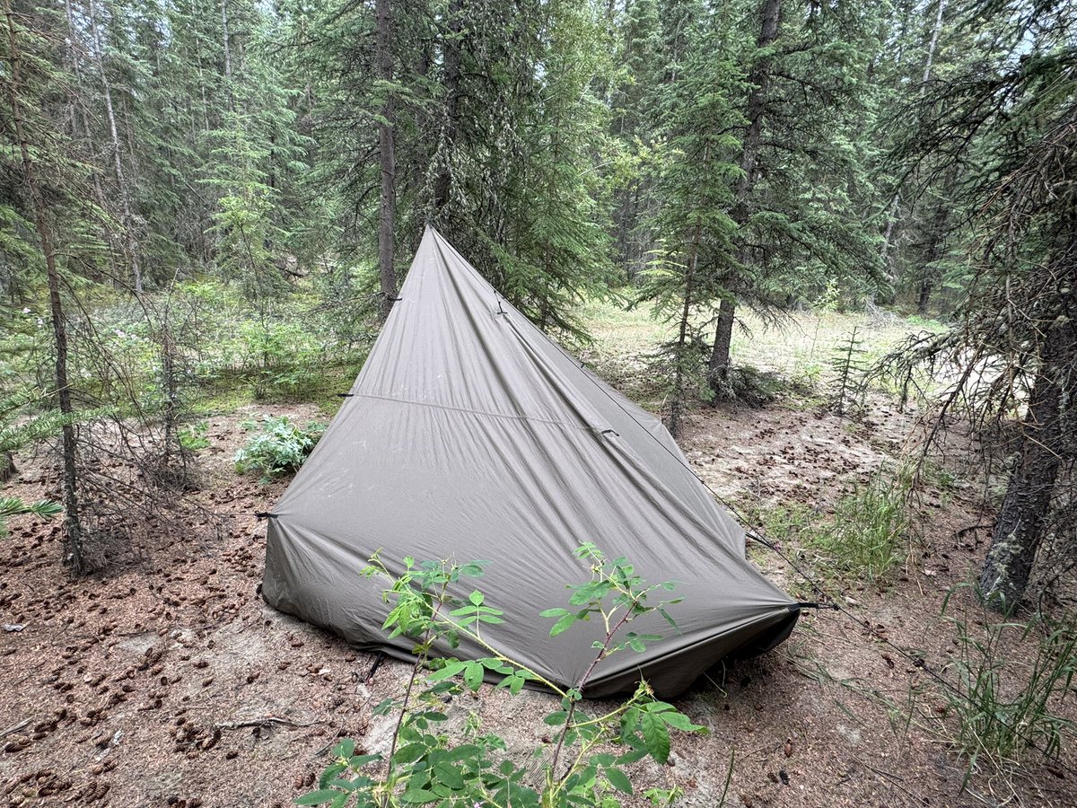 テント・タープ HIIRAGI OUTFITTERS Day Trip Tarp (Gray) テント・タープ HIIRAGI OUTFITTERS Day Trip Tarp (Gray) Daytrip