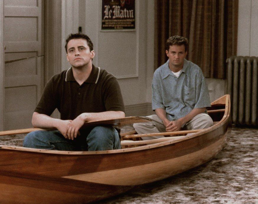 cinevow's tweet photo. Matt LeBlanc and Matthew Perry in Friends, 1994-2004 https://t.co/Gi71fLl7vR