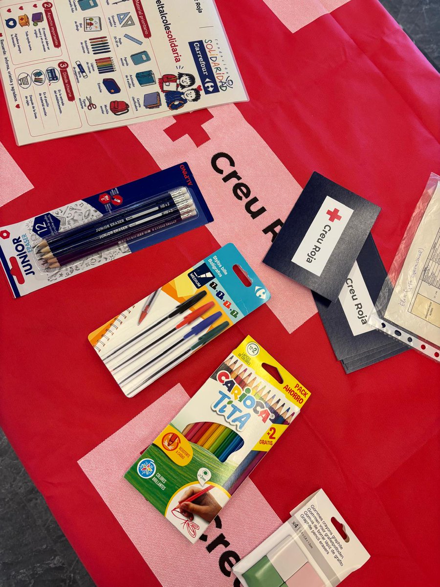 CreuRojaBCN's tweet photo. Ja hem començat la #Vueltaalcolesolidaria amb @CarrefourES . Apropa't aquest cap de setmana a La Maquinista i Les Glòries i col·labora en la campanya de recollida de material escolar. 

T'hi esperem! https://t.co/xQvJ9WMhfs