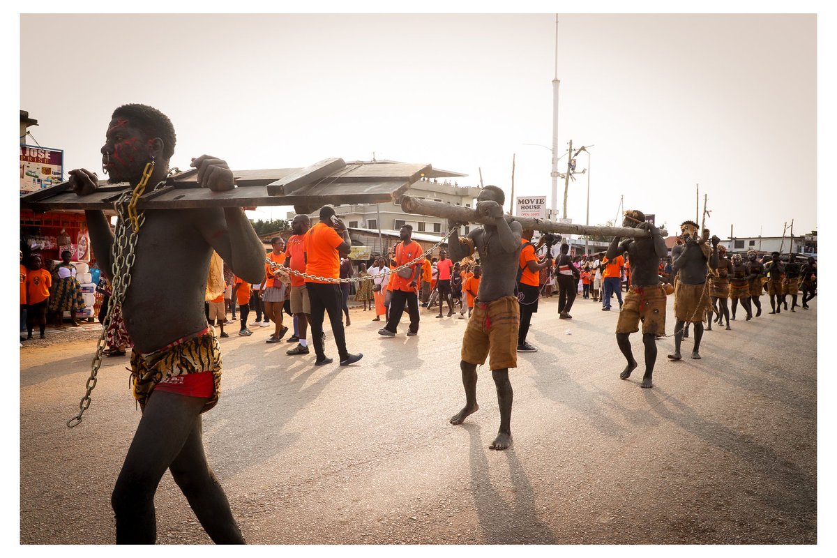 Josephjpeg00's tweet photo. Excerpts from last year’s Orange Friday at the Oguaa Fetu Afahye.📸 https://t.co/xp00wGIP5B