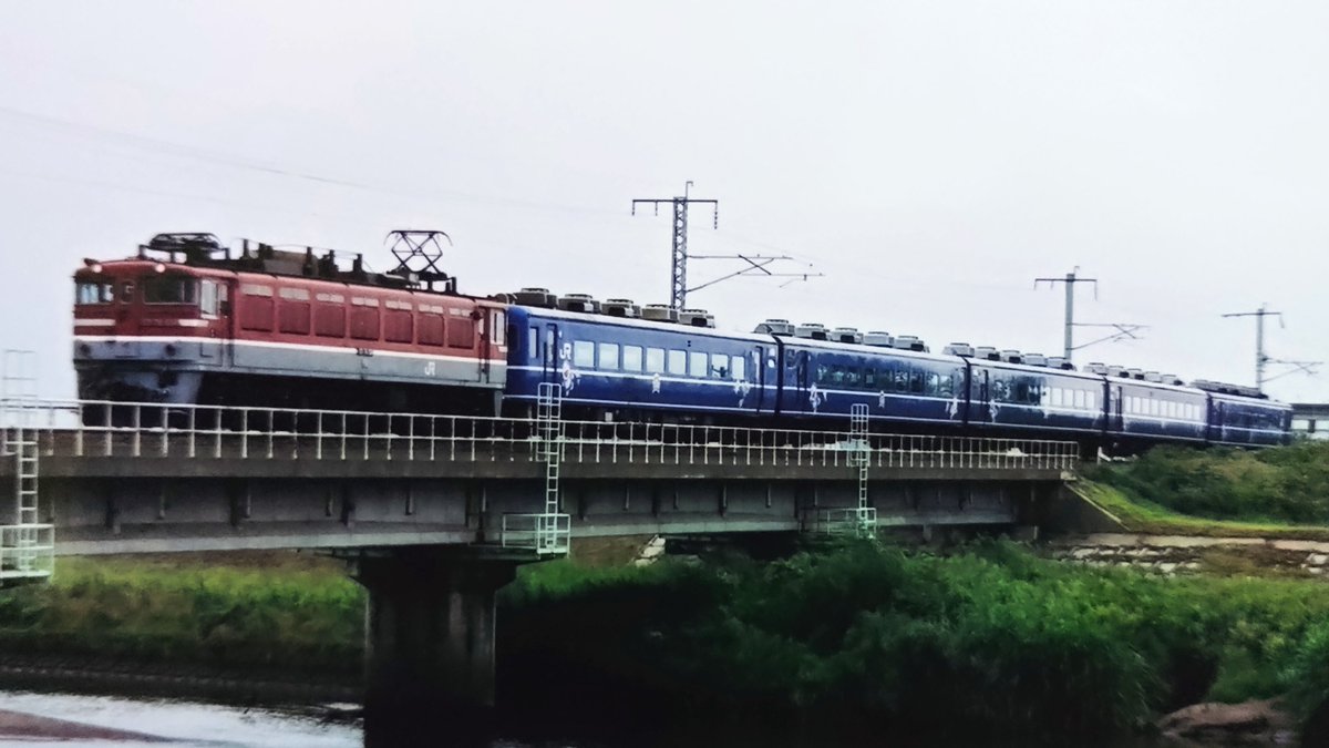 ibWUN2triFdM0oe's tweet photo. #ED76 #ED79 #ﾉｰｽﾚｲﾝﾎﾞｰEXP
28年前9月の江差線。 https://t.co/PJUnHQ23pI