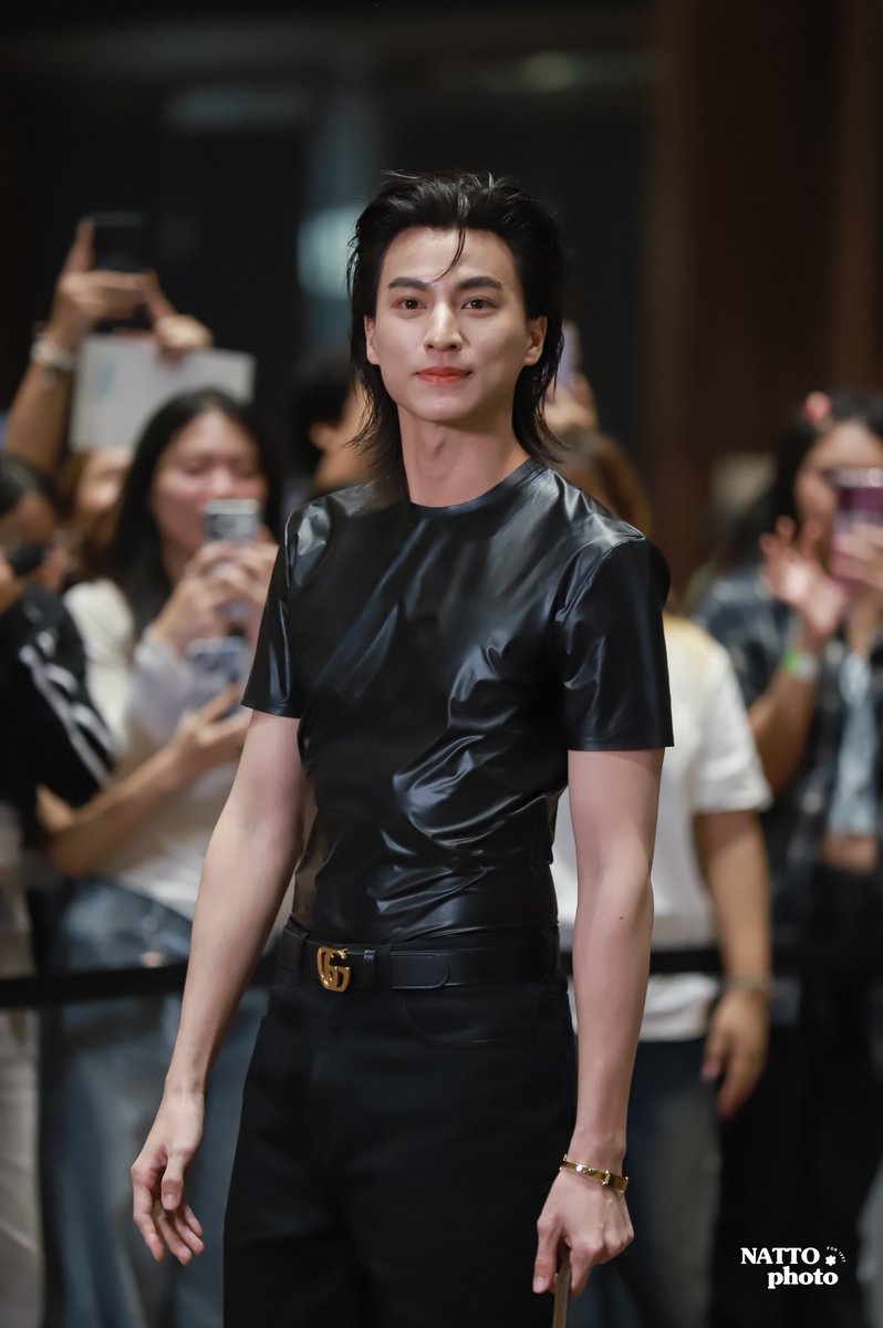 NATTCattleya's tweet photo. จักรวาลไปทางไหนนะคระ 😍💚❤️

BA​ GULF​ GUCCI​ PRIMAVERA​
#GucciPrimaveraxGulf
#GucciPrimavera
#GulfKanawut
♡
#NATTOXGULF https://t.co/UiloBkjWKt