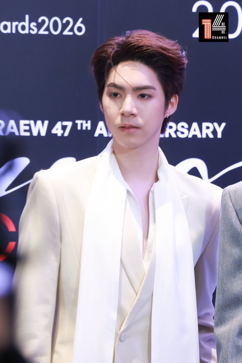 fourteenchannel's tweet photo. "เจเจ รัชพล" ร่วมเดิน BLACK CARPET ในงาน "Praew Awards 2026" ✨🖤

JJ PRAEW AWARDS PARAGON
#SiamParagonxPraewxJJ 

#jj_rcp 
#PraewAwards2026 #Praewmag https://t.co/65N0hXDnZN