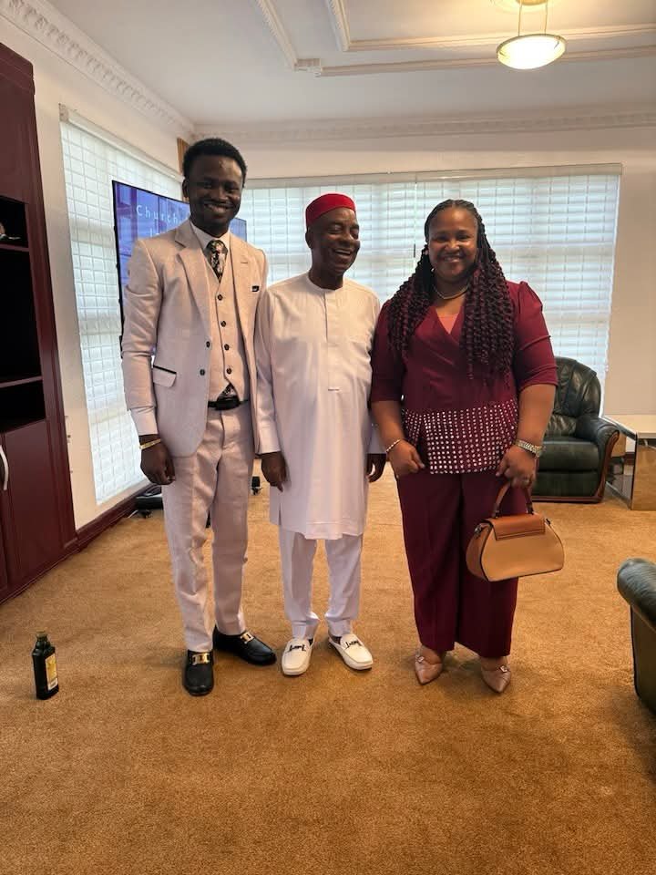 pst_oladele's tweet photo. My Wife and I had a great time of Instruction, Counsel and Impartation from my Hero and Patriarch. Bishop David Oyedepo yesterday in Canaanland. https://t.co/1Vr2dStLsx
