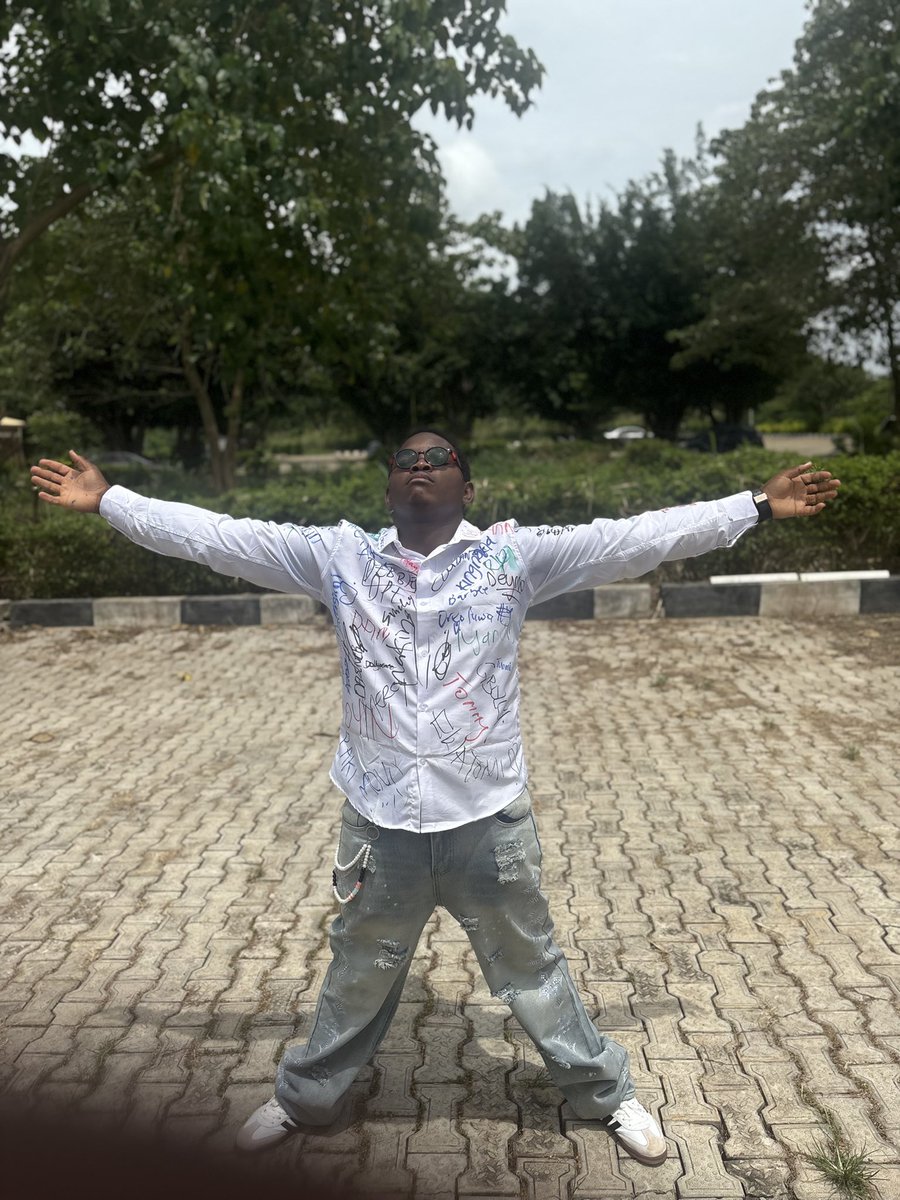 ImoleAlli's tweet photo. I’m done 🧢 https://t.co/FHg9dLyCot