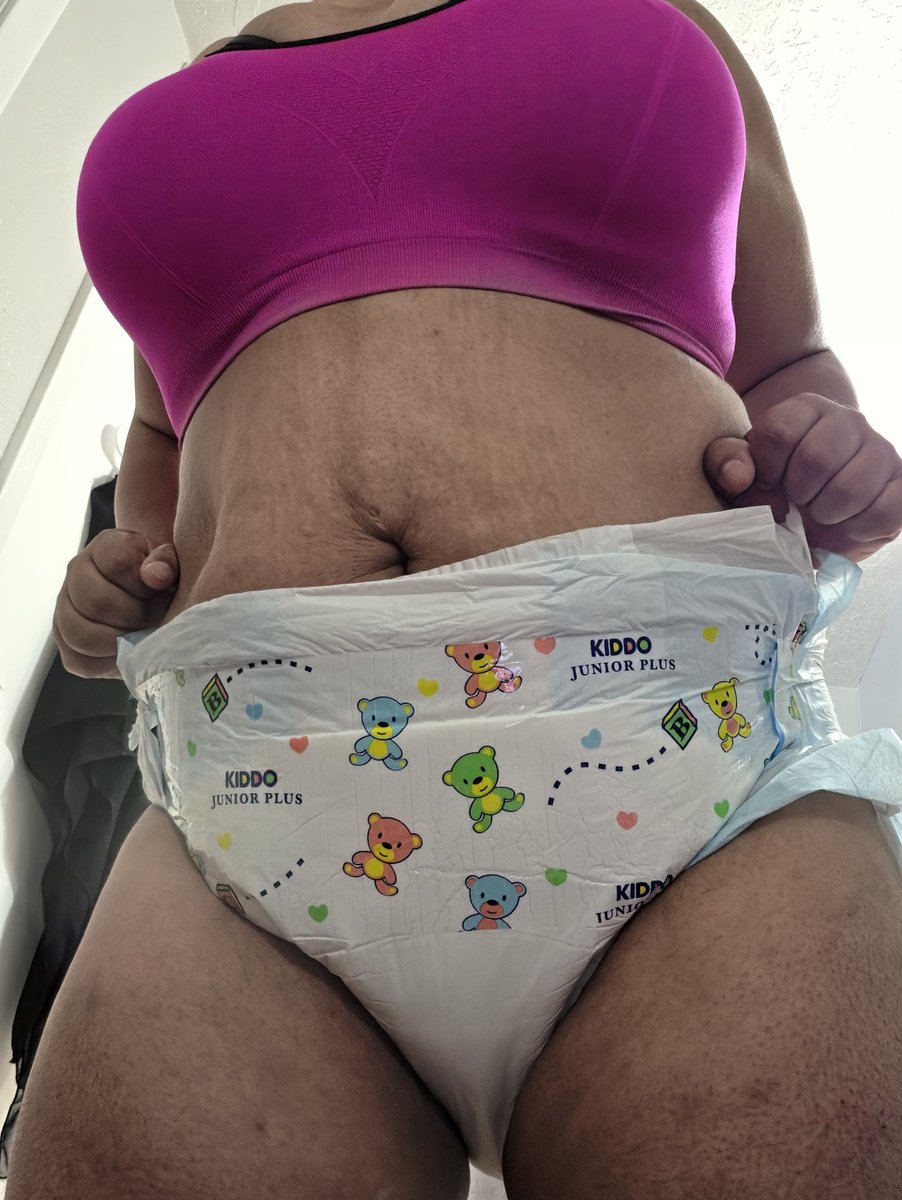 sandyabdl's tweet photo. Yes yes yes!
Another review is coming!
Kiddo Junior Plus Blue!
Here is a sneaky peaky!
#abdl #sandyreviews #diapergirl #transabdl #adultbaby #diapergurl #diaperedlife #diapered247 #littlespace #diaperlover #kiddodiapers #abdldiapers https://t.co/aNgnBRFDRp