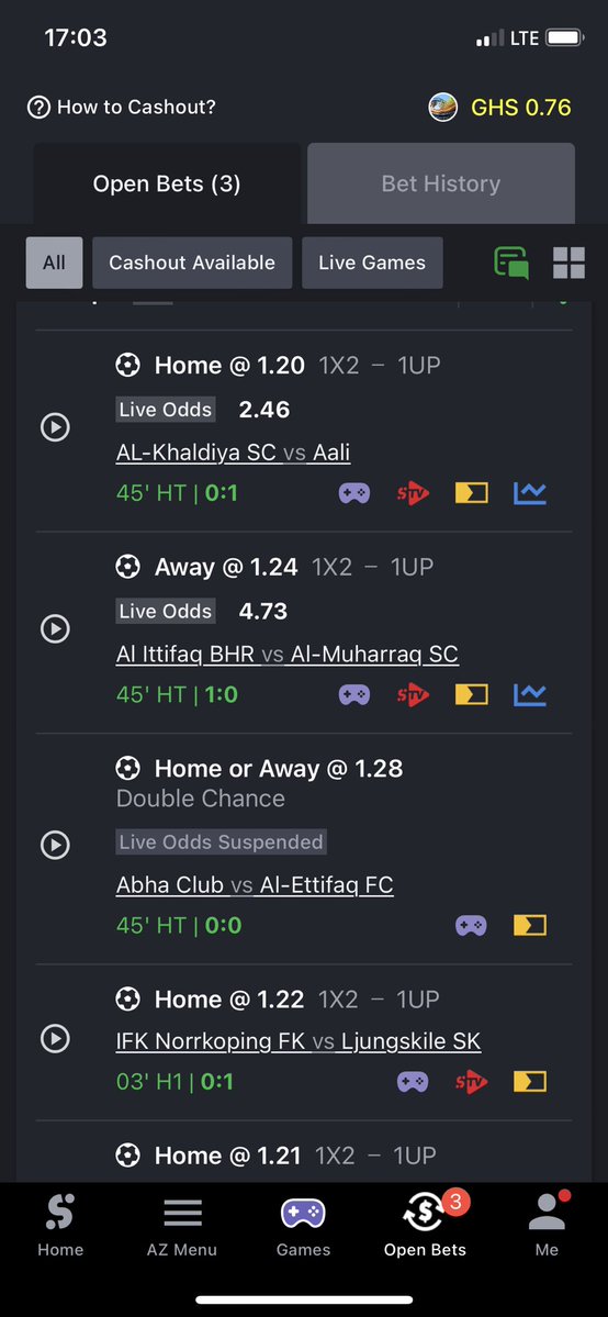 StarYorka10's tweet photo. I took this code from sportybet recommended codes and all the favorites are down 💔😂😂 chale oyibo didn’t come to help boys https://t.co/9H2t5Gsoop