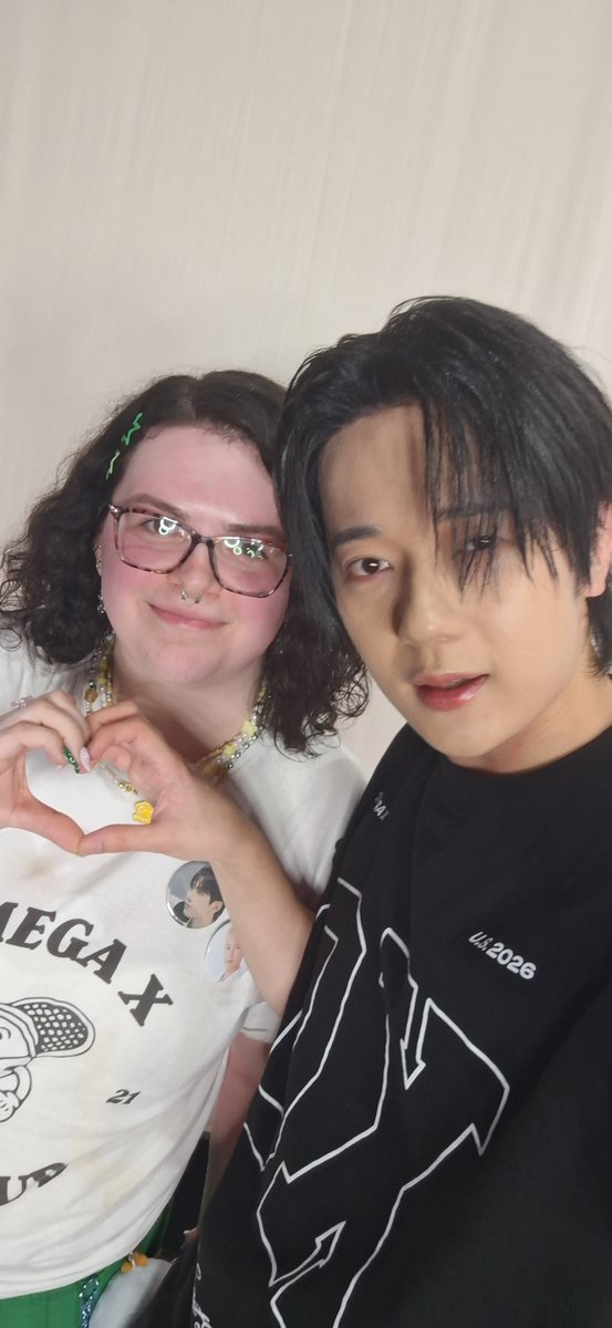 _ashKxx's tweet photo. I hate how i look but my selfies came out so cute 😭😭 i wish i could've done a 2nd stop because i miss them so much 😫 https://t.co/Ni4Ldd4eOc