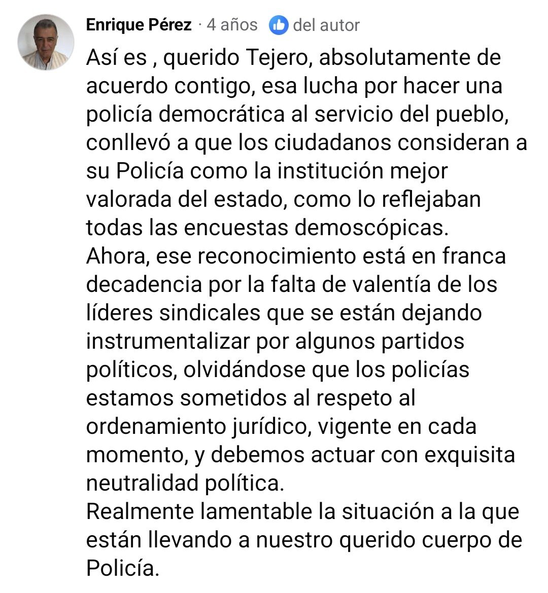 ARPolicias's tweet photo. ✳️ 2001 MANIFESTACIÓN SUP Ninguna uso de la bandera 🇪🇸 Era cuestión de neutralidad y saber defender derechos laborales conforme la función sindical requiere
✳️Muchos de aquellos que lo dieron todo,lamentan la situación.
🗣SRP requiere unidad democrática en @policia 👮‍♂️👮‍♀️ ! https://t.co/GEQTWsK15U