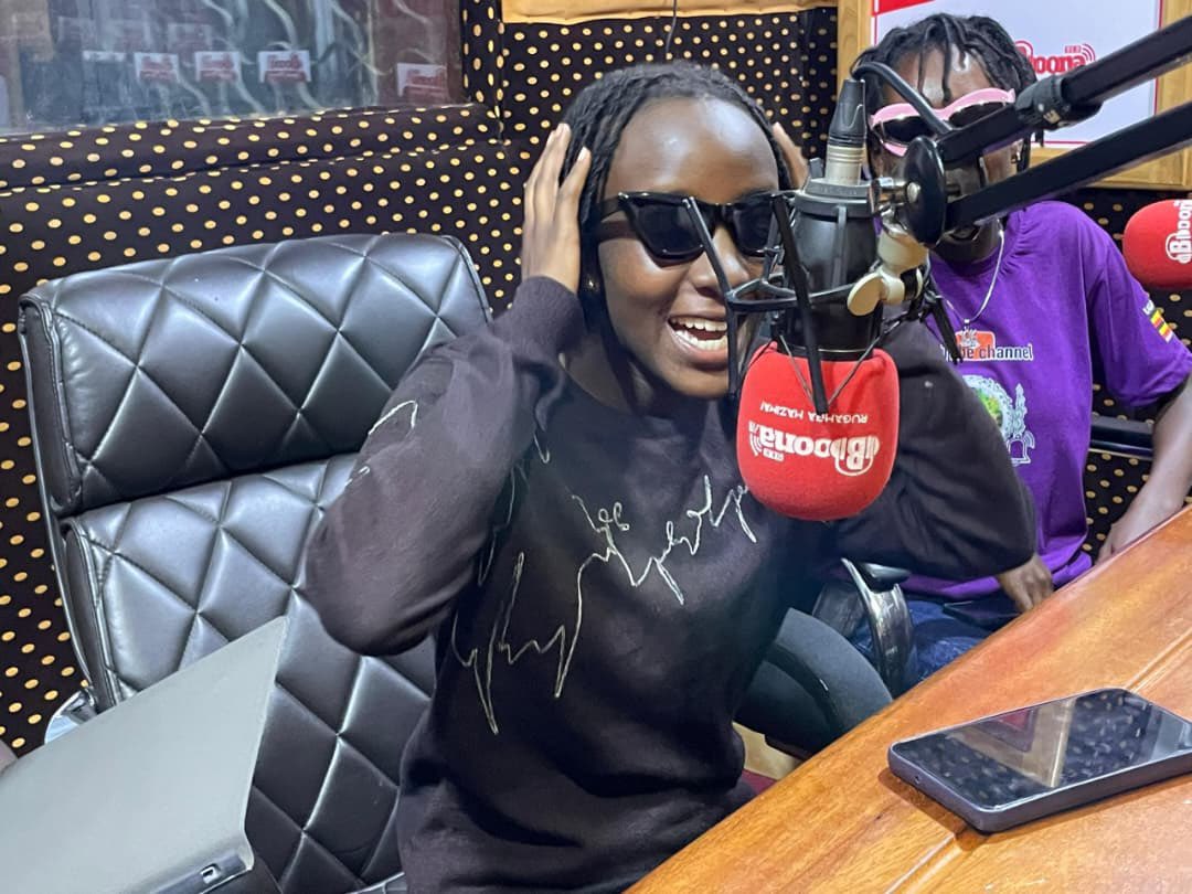 shakzboutiqmbra's tweet photo. @FelistaMusic olrdy n Rukungiri for Ekigutuuro kya @BoonaFm happening tomorrow Rukungiri main stadium 🏟️
#EkigutuuroKyaBoonafm #BoonaFmAT9 #Ekigutuurokyaboonafm #Rukungiri #westernug https://t.co/PzhXANf4m1