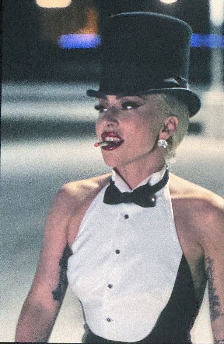 torturedgaga's tweet photo. she was insane for these https://t.co/abovIEpzrj