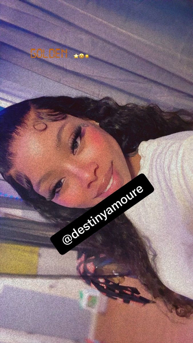 destinyamoure's tweet photo. Fine shit https://t.co/z2DkcCRStD