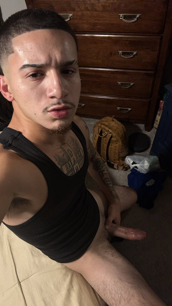 texasti0's tweet photo. #tb my OF is 50% the whole weekend 😈 https://t.co/z0KezeO7GB