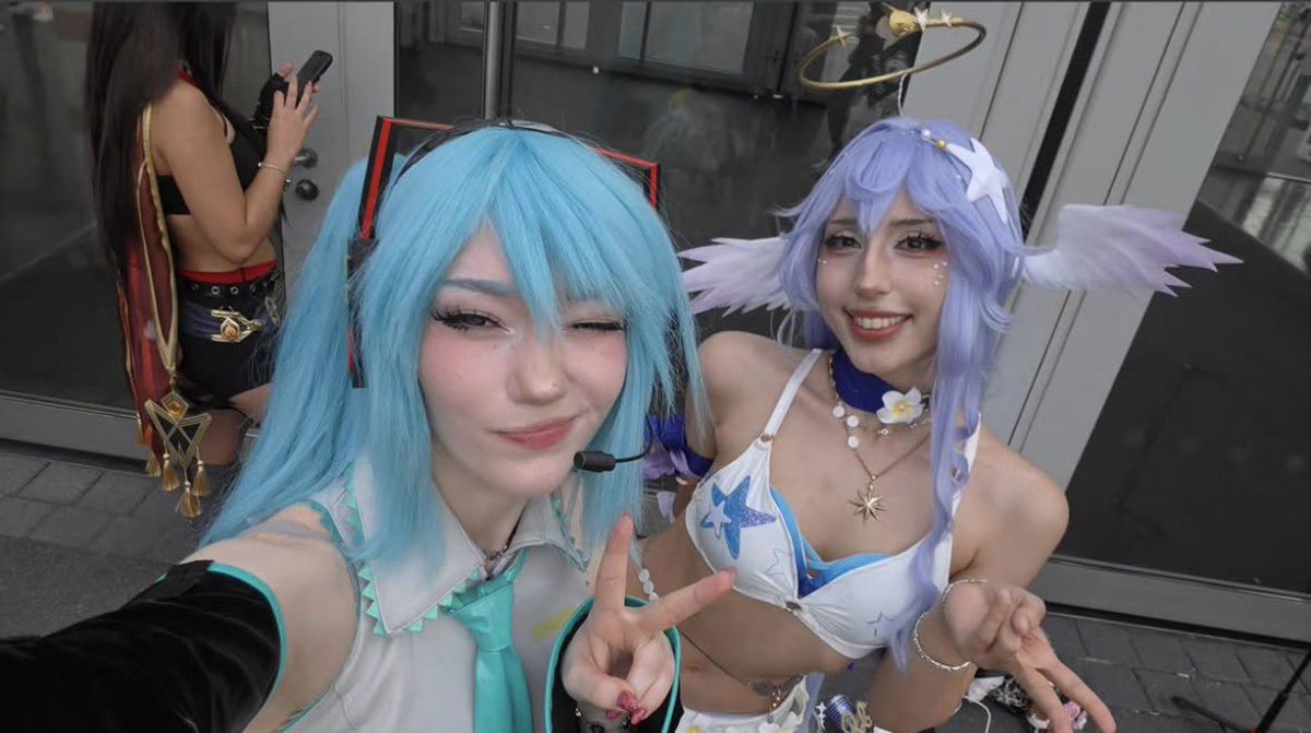 mikatsukitty's tweet photo. this is insane lol https://t.co/Z3DTlIOym0
