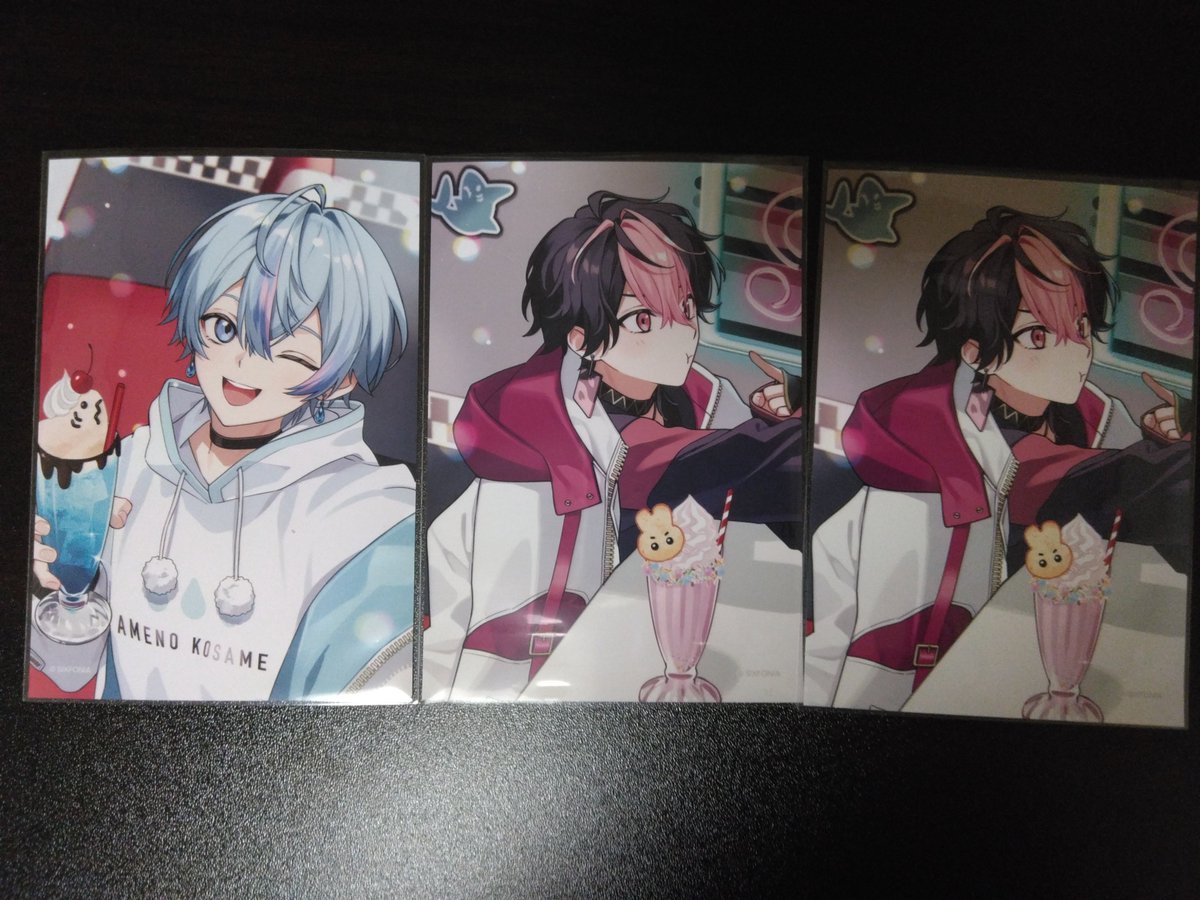 karuta0029's tweet photo. 追加分
画像のもの(L版)＋2L版の👑様両種、🦈様周年ブロマイド https://t.co/CdnPjWDpmm