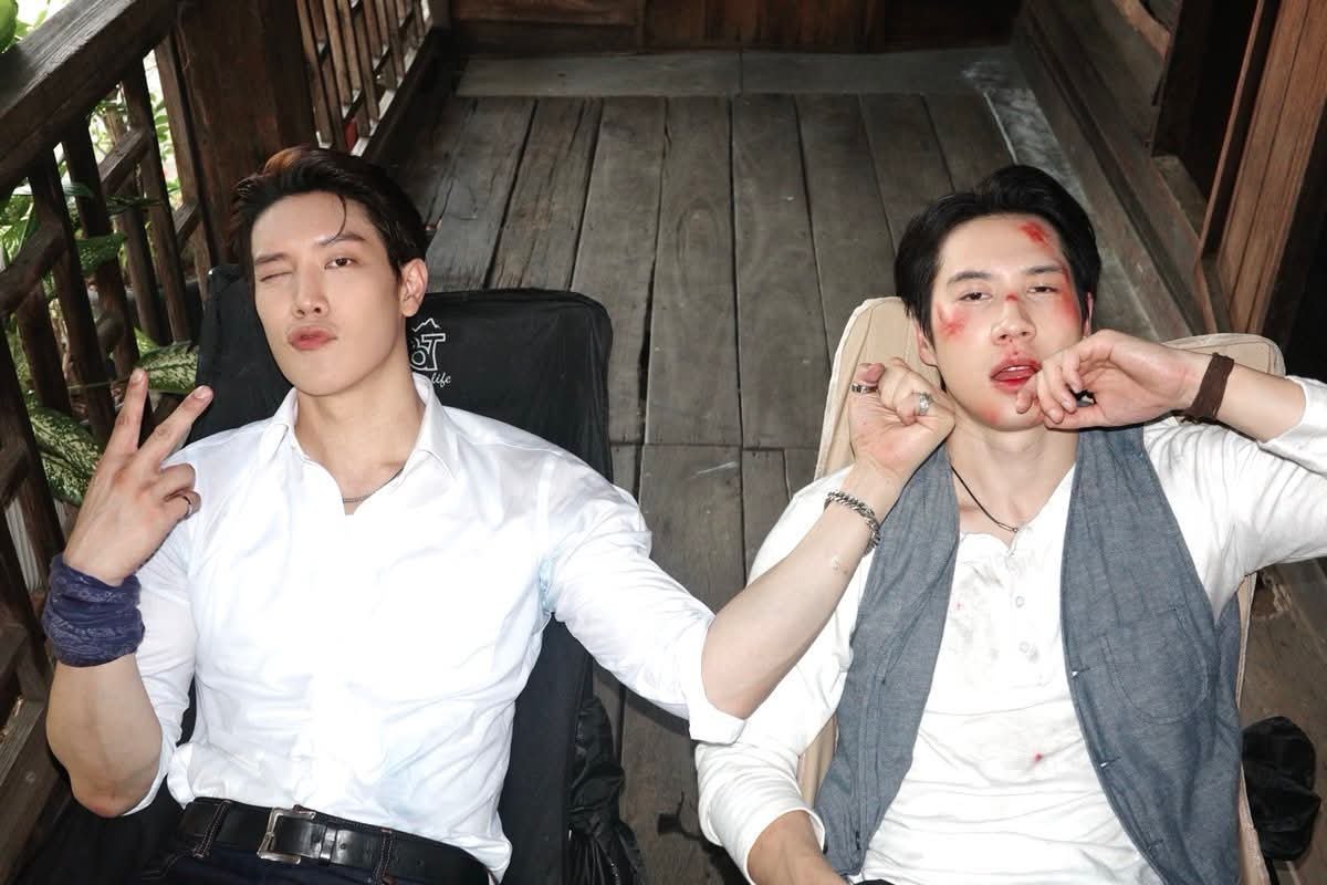 imin4_SkyNani's tweet photo. Oh I can't wait for them
#BrightGreat #GreatBright
#LoversandGangsters https://t.co/zv2PYTL74D