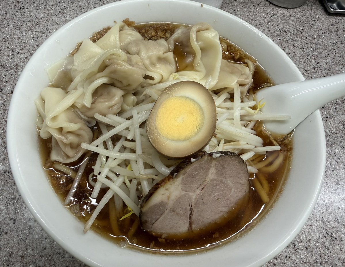 ZICOPELE's tweet photo. 明日からのツアーに備えて
朝から昨日の上納金を献上して、
Dr.ストレッチのマッサージをたっぷり受けたけど…
もう関節が固まってて解せない…
今年ほどポールを蹴ってない年は無い！

渋谷の名店も今日はイマイチ💦
╰(*´︶`*)╯♡ https://t.co/JPDNBqV7iX