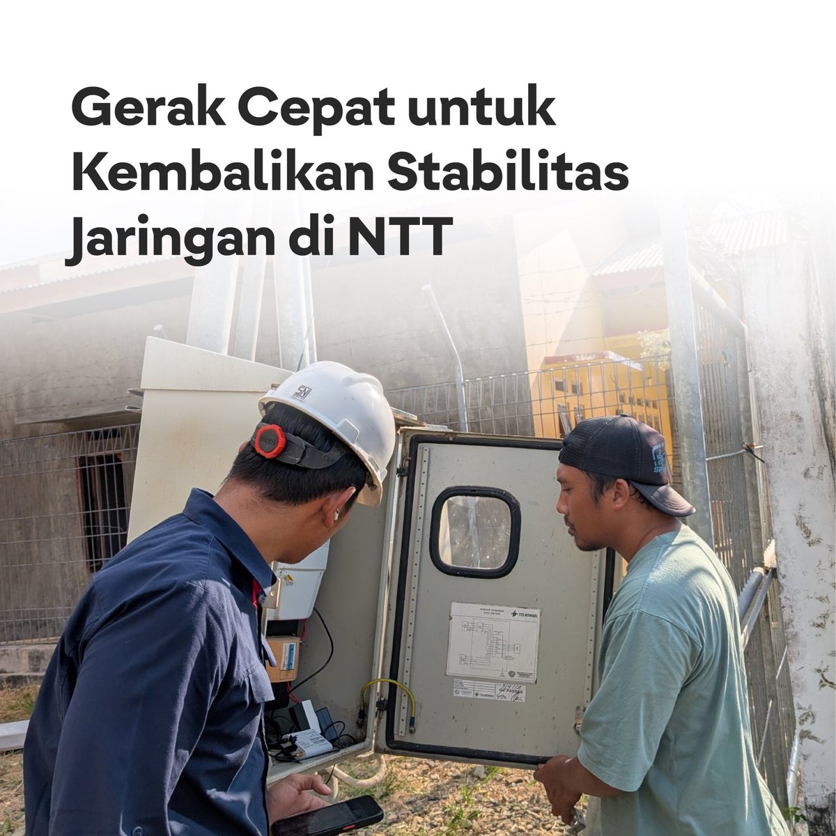 TelkomIndonesia's tweet photo. #SobatTelkom, kehadiran teknisi Telkom Akses di lapangan menjadi bagian penting dalam memastikan masyarakat NTT dapat kembali terhubung.
#ElevatingYourFuture https://t.co/ZADYDYJA24