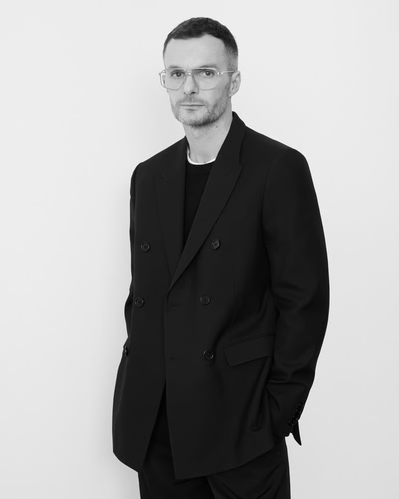 thedesignerhype's tweet photo. What if the strongest fashion move right now is doing less?

Kris Van Assche is relaunching his label with fewer, more considered pieces, using deadstock fabrics and designing around what he actually wants to wear.

Source: @WWD https://t.co/B8MsEUJDYt