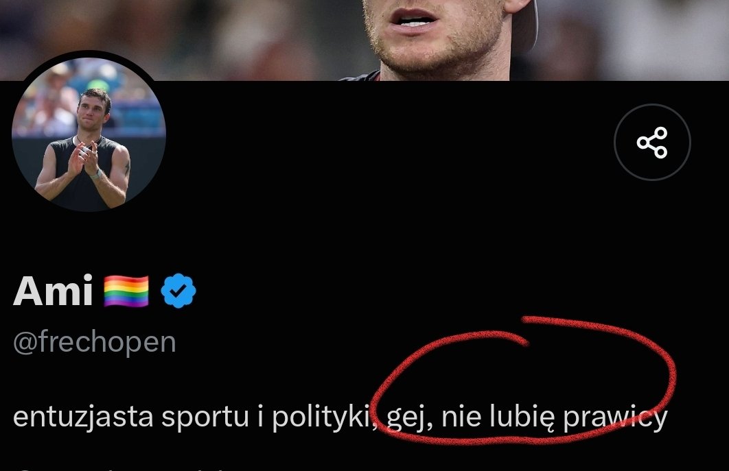 Ivanowsky055's tweet photo. @frechopen Tobie nie wstyd postować z tak zjebanym bio? https://t.co/Nxzmi9XhTh