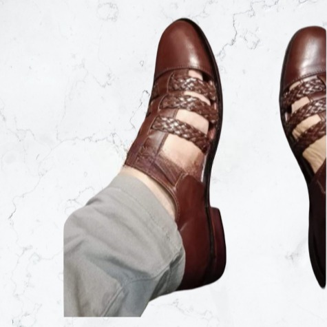 SharieGrabe9dn's tweet photo. Handmade Men’s Leather Fisherman Sandals | Woven Black &amp; Brown

Crafted from genuine leather with a classic woven design for lasting comfort and timeless style. Made to order, perfect for summer, travel, casual outfits, and everyday wear. Available https://t.co/TuHWTGWXnr