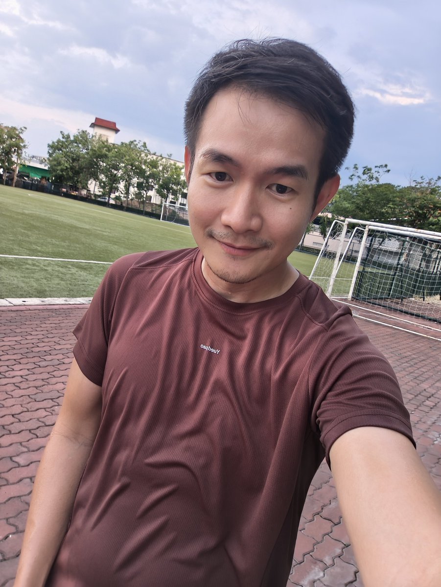 Benz38266522682's tweet photo. เมื่อยๆ ทักได้ครับ เหงาๆก็ทักได้ครับ😅😅😅 #รับนวดเชียงใหม่ #นวดชายนิมมาน #นวดชายเชียงใหม่ https://t.co/jbE0B7IoPM