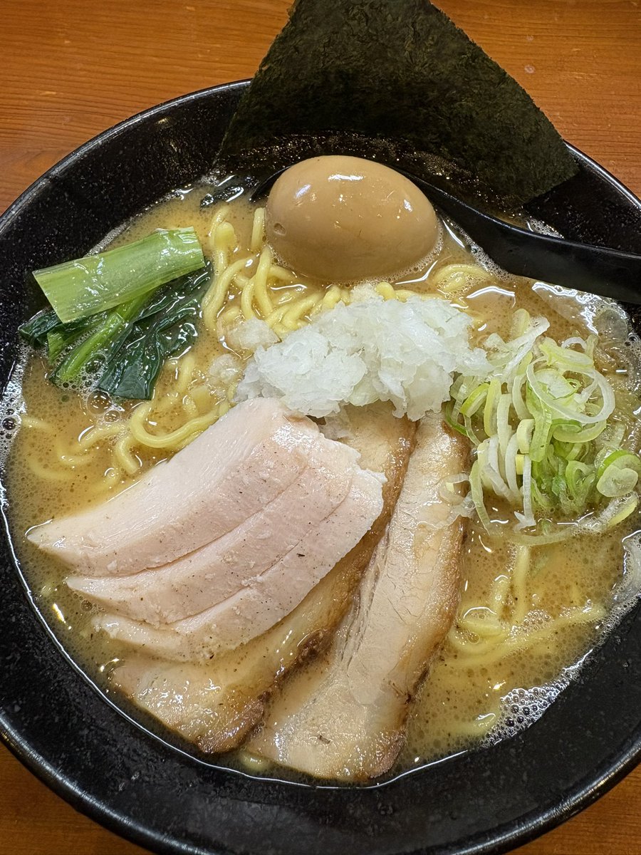 yoppeleah's tweet photo. モテたいぜ君にだけに いつもそればかり考えて
モテたいぜ君にだけに
くちびるをつけてみたい 君のそのくちびる 今夜
くちびるをつけてみたい
愛はおしゃれじゃない https://t.co/swbetnKQNf