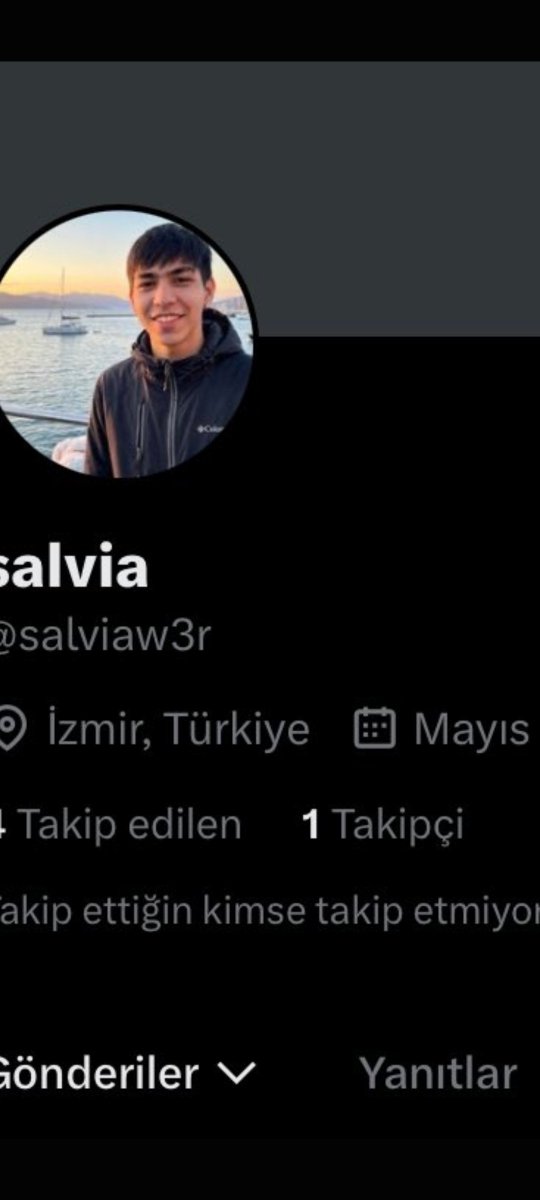 AbdullahD51615's tweet photo. @BerkEfe7k Buda o hesap bunu o zaman paylaşan kimse o kedi katili bu diyorum bakışlarında bir tuhaflık var gibi https://t.co/KdMXZ1WTLI