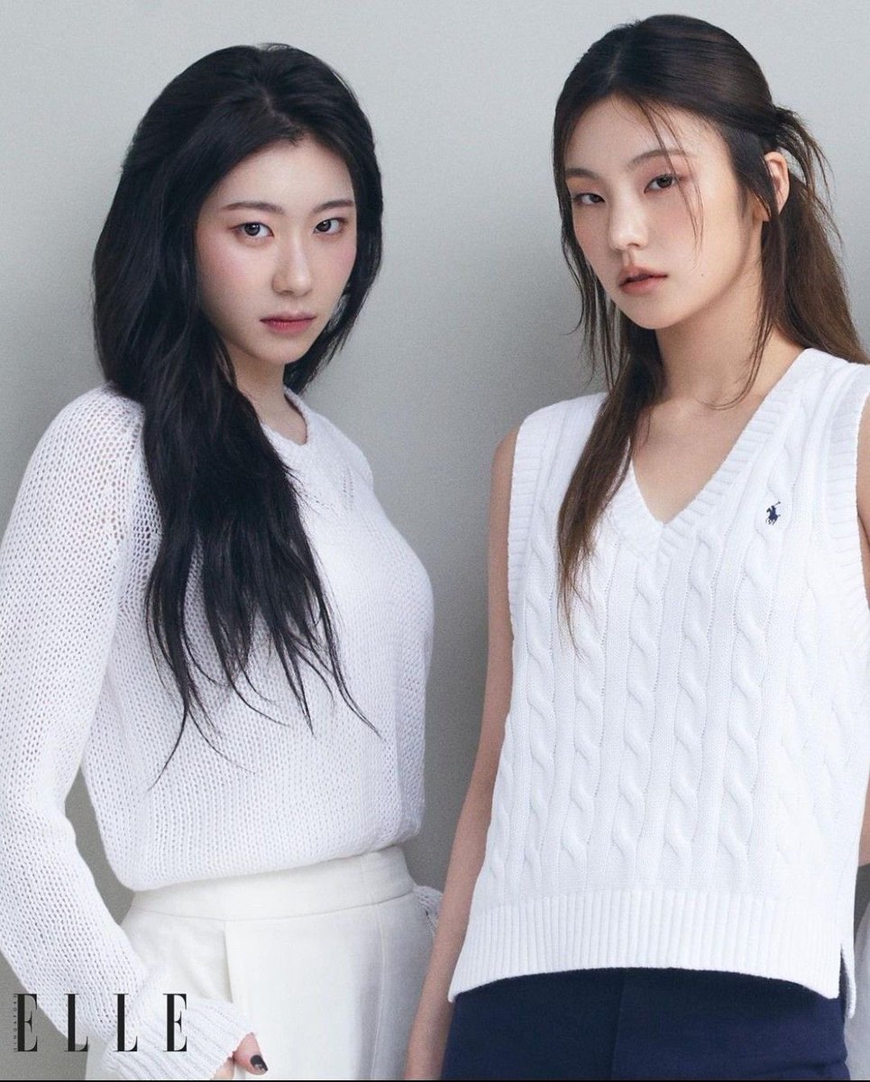itzypopbase's tweet photo. ITZY’s Yeji and Chaeryeong have been nominated for Female Solo Artist (Popularity Award) at the 2026 Asian Artist Awards (AAA). https://t.co/DxOP9bF17l