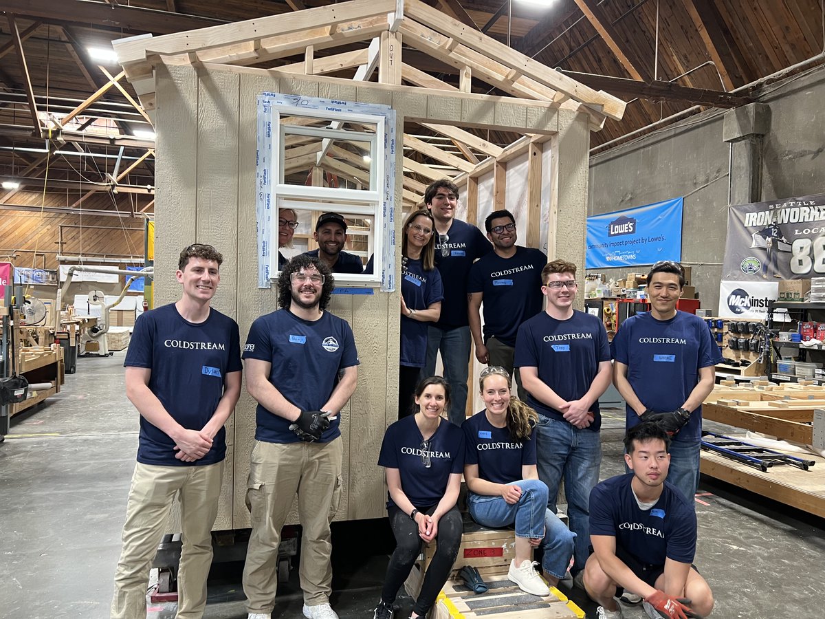 ColdstreamSEA's tweet photo. π #BuildingHope, One Tiny Home at a Time
Our team came together and helped construct a tiny home at The Hope Factory!
Sound Foundations NW is making a real difference by providing transitional #housing for those experiencing #homelessness π https://t.co/OLxD5APYDZ