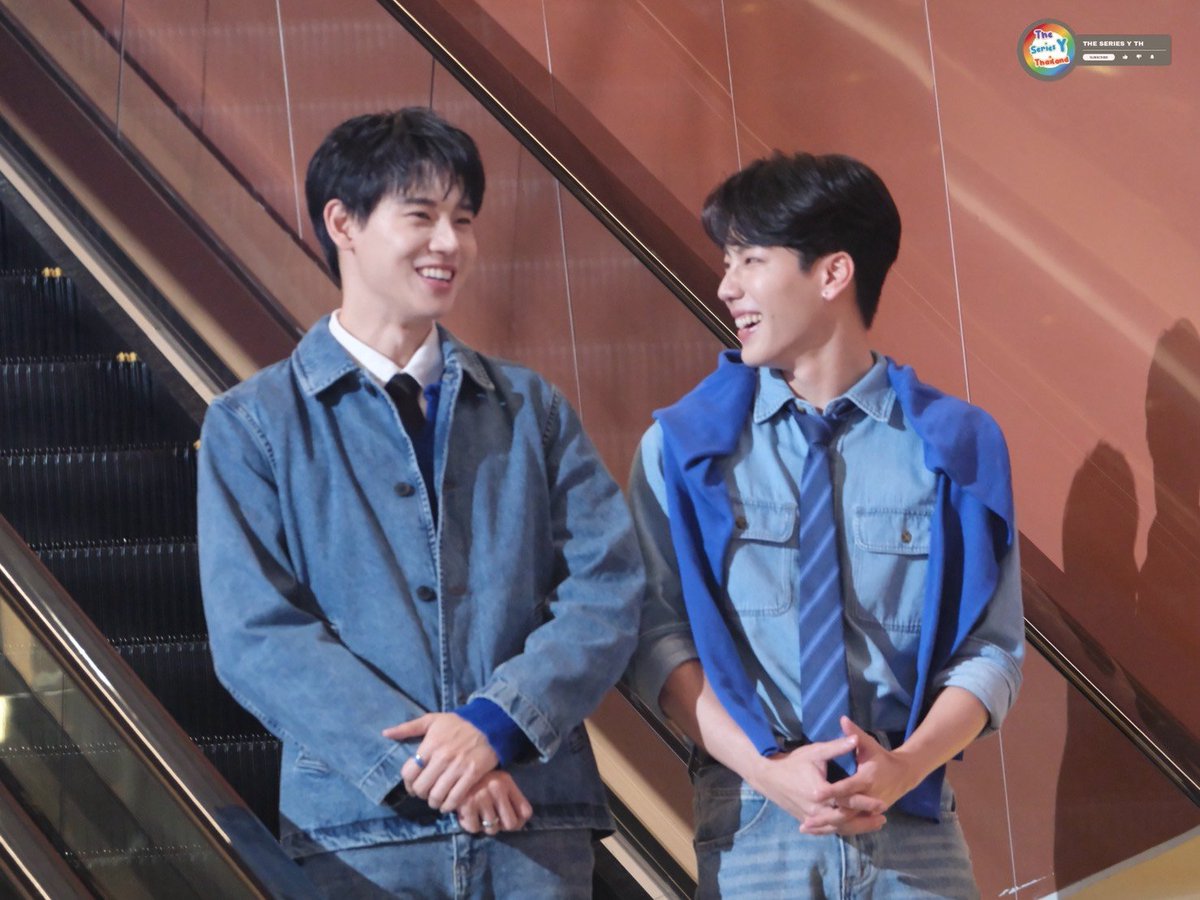 theseriesy_th's tweet photo. “หยิ่น - วอร์” ร่วมงาน "CENTRAL PARK 1ST ANNIVERSARY CELEBRATE PEOPLE OF CENTRAL PARK: THE REUNION" 

YINWAR X CentralPark BKK

#CentralParkTheReunionxYINWAR
#yinyin_anw #ananwong 
#warwanarat #YinWar_JP
#CentralPark1stAnniversary
#CentralParkBangkok #CentralPattana https://t.co/m2Vlop9v3h